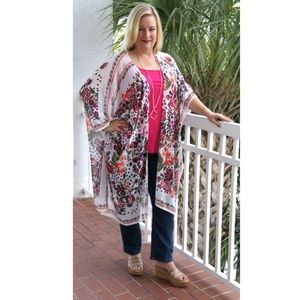 Plus Size Floral Kimono